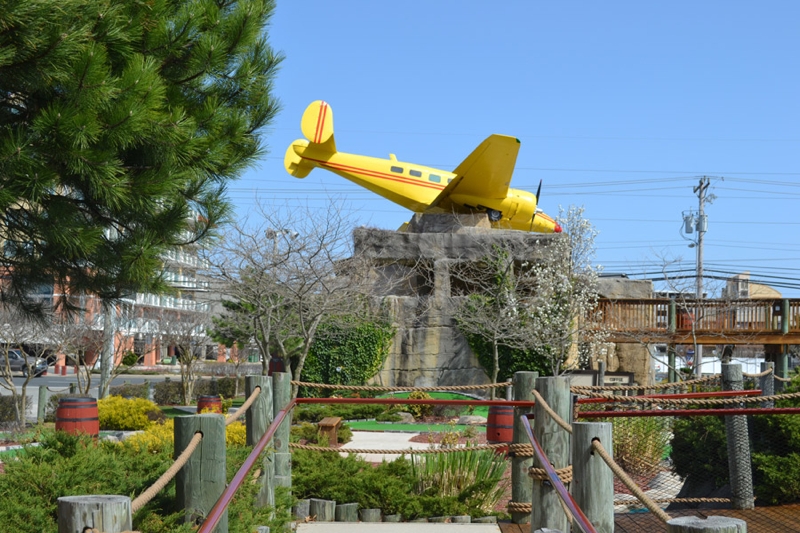 Lost Treasure Miniature Golf